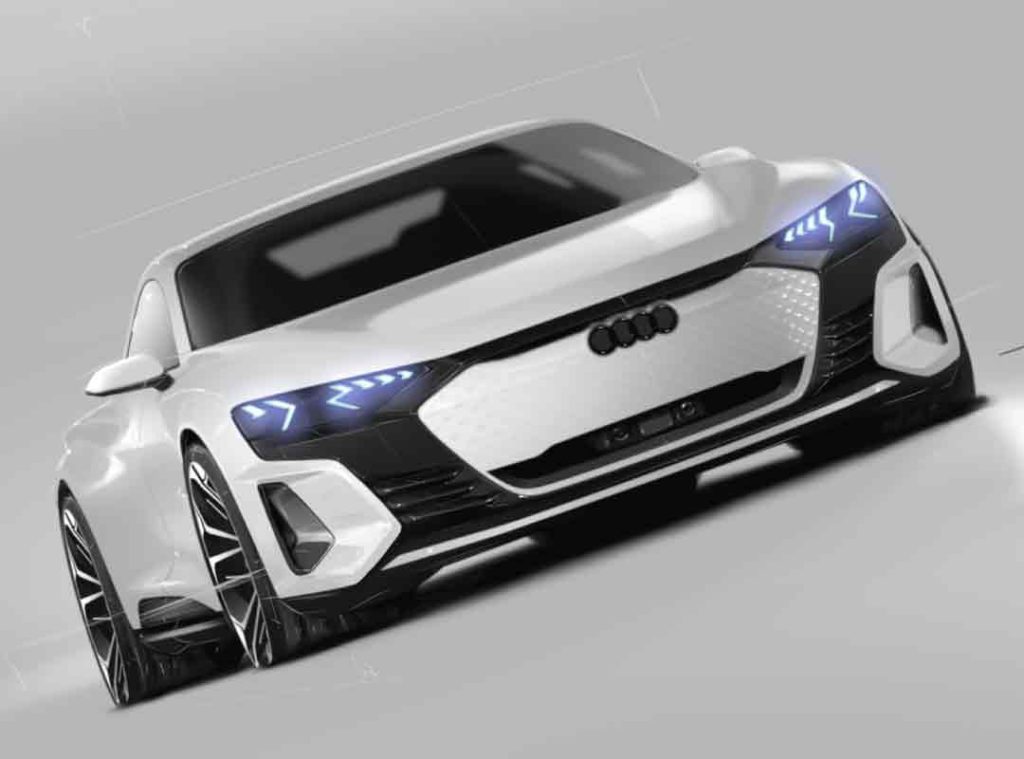 La firma luminosa distintiva di Audi non solo cattura l'attenzione, ma garantisce anche una visibilità eccellente, combinando estetica e funzionalità per un'esperienza di guida straordinaria.