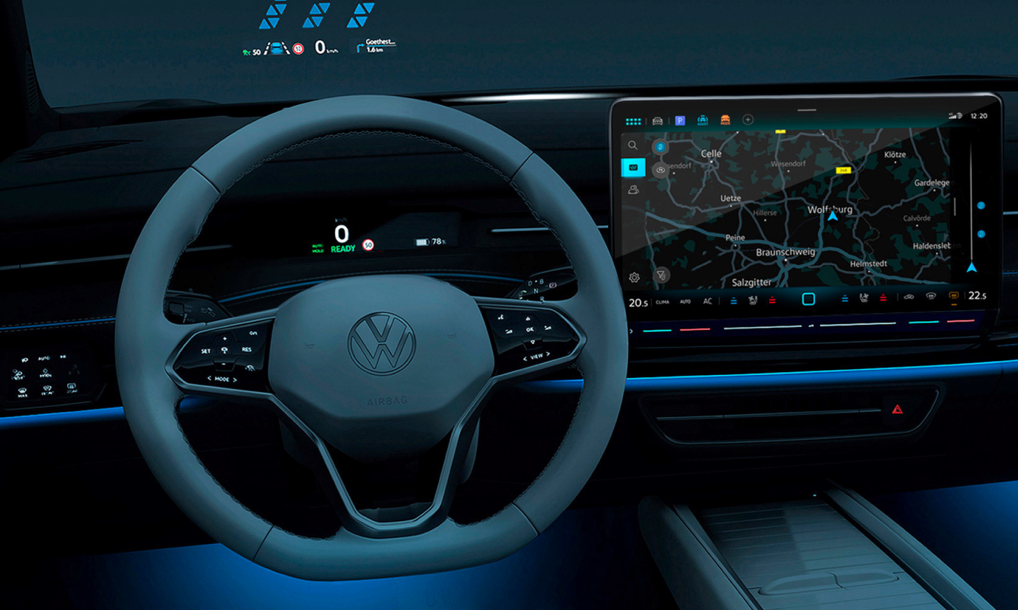 Display centrale da 15” e head-up display per un’esperienza di guida high-tech, con tutte le informazioni essenziali proiettate direttamente sul parabrezza.